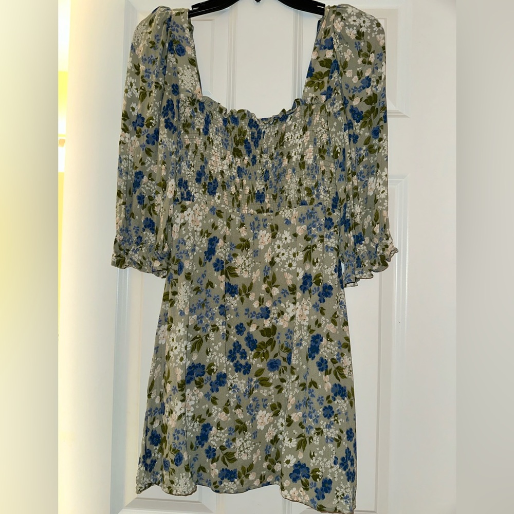 Reformation Floral Puff Sleeve Dress-size small